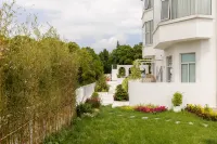 Shanghai Senbo Garden Resort Hotel (International Tourism Resort Area) فنادق في 