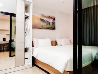 Brique Hotel Chiangmai Hotels near Khum Khantoke