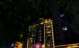 Hongji Business Hotel