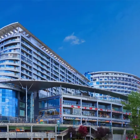 Zunyi Meitan Tianhu International Hotel (the world's first pot of tea culture park)