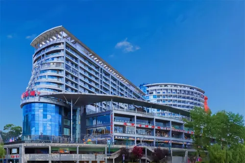 Zunyi Meitan Tianhu International Hotel (the world's first pot of tea culture park) Hotels in Meitan