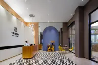 Rezen Lushang Hotel