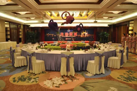 Yixing Hotel Отели рядом с достопримечательностью «Yi Garden»