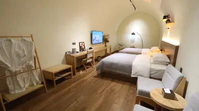 Cave Hotel