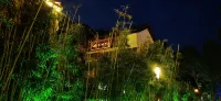 Jizhou Kiln Persimmon Tree Homestay