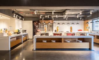 Ramada Encore by Wyndham Kunming Guandu