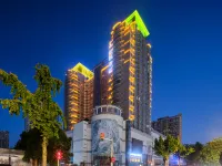 Lavande Hotel （Shangqiu High-speed Railway Station Grand Plaza Branch） - Pysäköinti