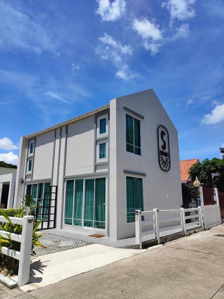 รูปภาพของซีล๊อฟ พัทยา