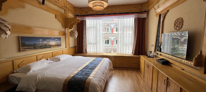 Daofu Lifei Tibetan Art Hotel Hotéis em Condado de Dawu