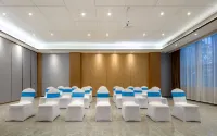 Huayu Mercure Hotel (Fengcheng Love Flower Town)