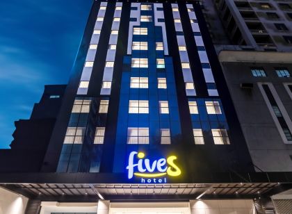 Fives Hotel Meldrum