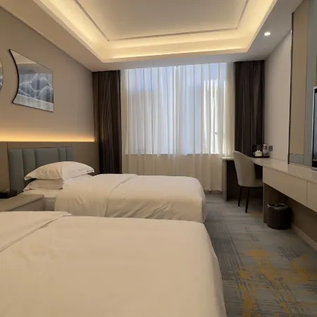 Xurisheng Hotel (Lianghe County Government Branch)