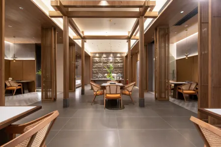 Hengfeng Lanting Hotel (Changning Dongfeng Square) Отели в г. Чаннин