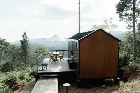 Bobocabin Dieng Pass, Batang Отели в г. Batang Regency