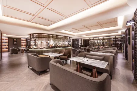 Urumqi Belle Hotel (Hotan 2nd Street Jingyi Road Branch) Отели рядом с достопримечательностью «Xinjiang Institute of Engineering»