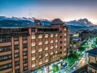 yi feng hotel Hôtels à : Lvchun