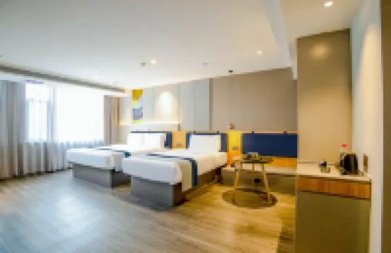 Homeinn Selected Hotel (Ancient City of Kashgar Scenic Area)