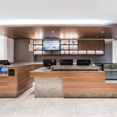 HanTing Hotel (Fuzhou Yantaishan Park Shoushan Road) Hotels near Cangshan