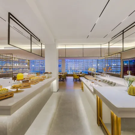 Starway Hotel (Zhengzhou Xinmi Zhongqiang Guangnian City Plaza)