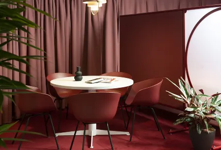 Stay Hotel Отели в г. Брунелло