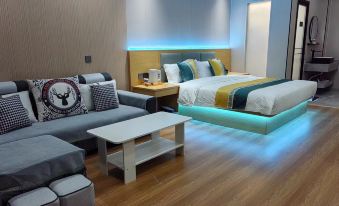 Boye Shengshiyuan Express Hotel