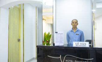 Le Vu Hotel