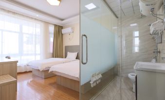 Waterfront Garden Zhixiang Hotel (Nanjing Lukou International Airport)