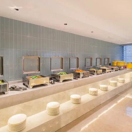 H Crystal Hotel (Shangqiu Ancient City First People's Hospital)