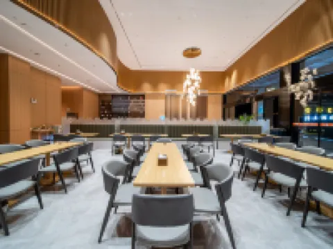 Luodian Mucheng · Banshan Hotel (Luodian Mingzhu Square Branch) Hotels in Luodian