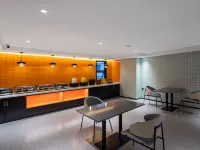 棲悅裡飯店（南寧金湖廣場埌西地鐵站店） 林里桥附近的飯店