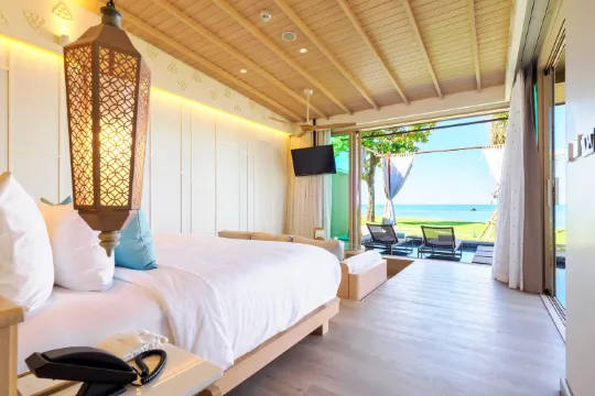 พูลวิลล่าริมทะเล อินเลิฟ