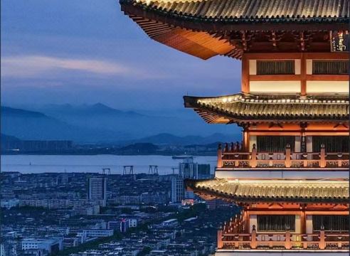 2. 투크 차이나 컴..