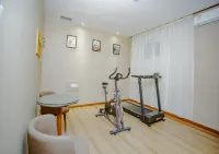 Super 8 Hotel (Hetian tuanjie  square)