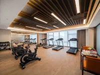 MAISON NEW CENTURY فنادق في نينغ خاي