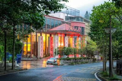 Jing Tai Hotel Hotel in zona Baijiao Tower