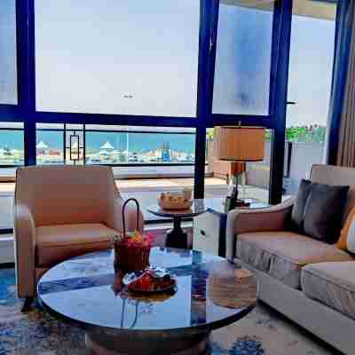 栄成國信東方リゾートホテル Hotel Exterior