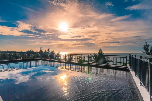 Haijiao Mengqi Wanxia Homestay Hotels in Lingao