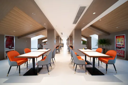 SIN HUASHIRO KI YUE  Starlight Hotel (Habahe Branch, Xinjiang) Hotels in Habahe