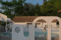 Moganshan Zorazora Swimming Pool Slide Resort Homestay Hotels in Huzhou