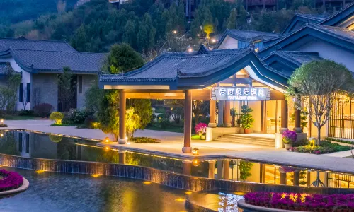 Quanzhou dabitou qianmoju Holiday Hotel