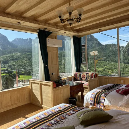 Tibetan-style homestays in Diebu Zagana