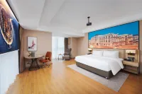 Vienna International Hotel (Guiyang High Speed Rail North Station Junfa City Branch) Hotel in zona Swan Lake Scenic Area