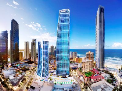 Surfers Paradise Luxury Apartments by Holiday Paradise