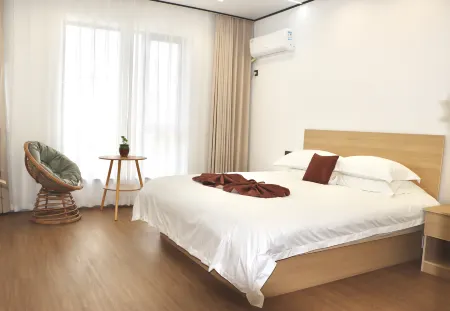 Tonglu Wuyechuan Homestay (Three Kingdoms Adventure Rafting) Отели рядом с достопримечательностью «Dipucun»