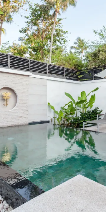 วิลล่าแกรนด์ดีลักซ์พร้อมสระว่ายน้ำและวิวทะเลบางส่วน