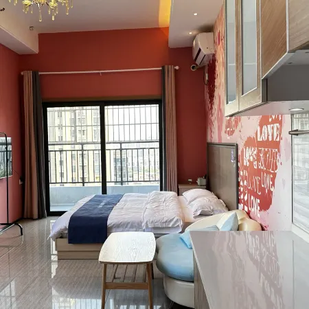 Rujia Huayi Hotel (Feidong High-speed Railway Station Hengda Oasis)