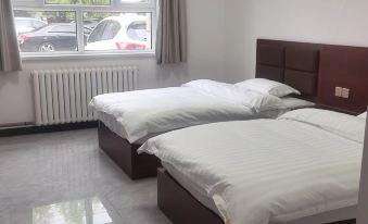 Kuitun Xuezhiyuan Business Hotel