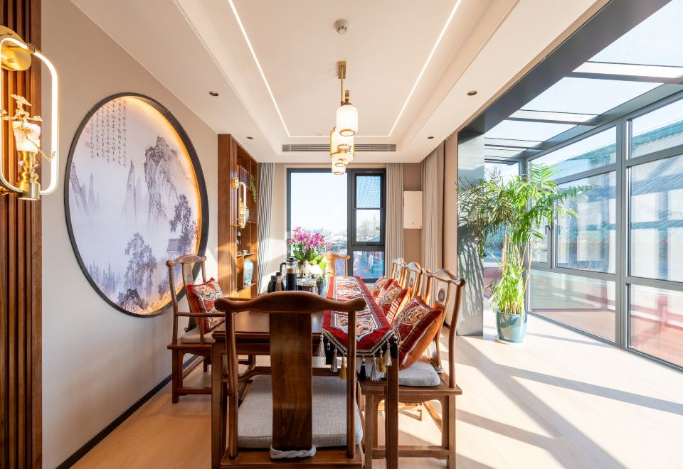 웜 하트 컨트리야드 난 루오 구 샹 썸네일