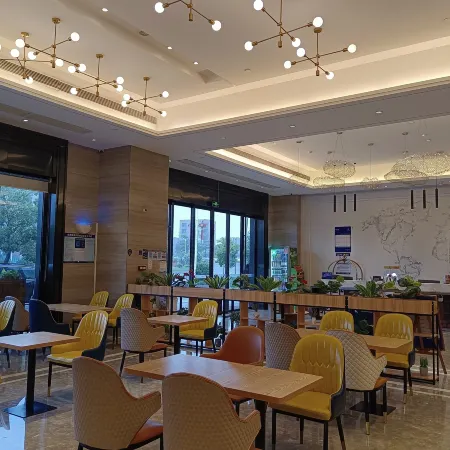Kyriad Marvelous Hotel Luoding Ring City East Road