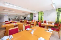 Hotel Aviva - Desayuno
